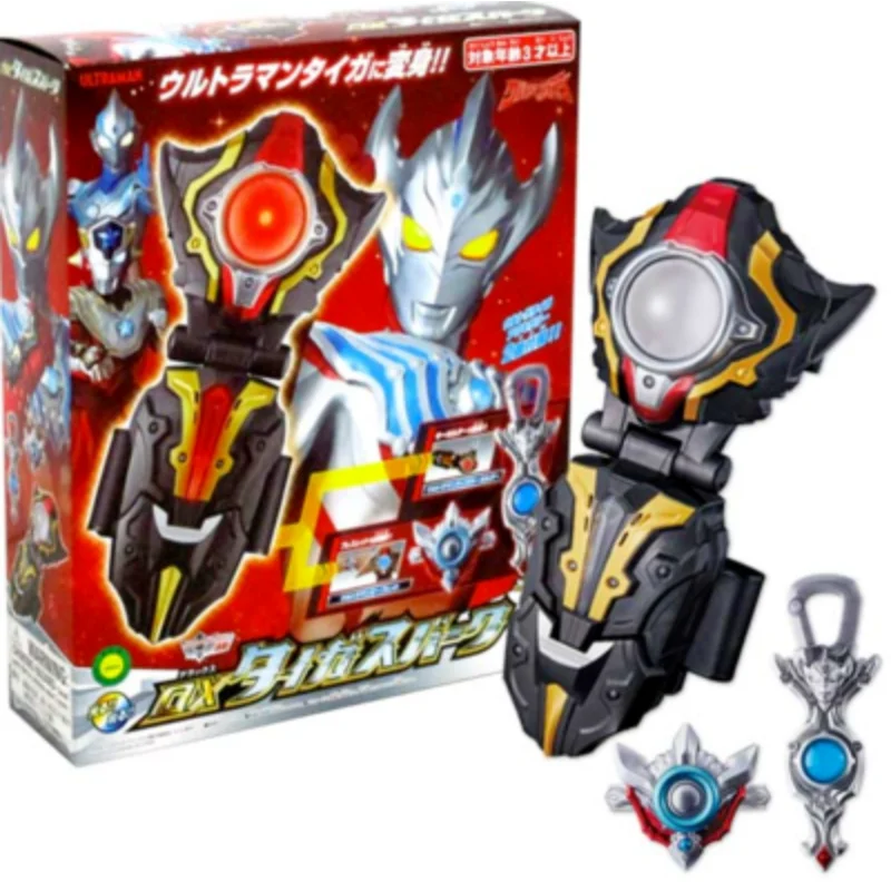 Bandai Taiga Ultraman DX Spark Transformer Full Set Bracelet Key Ring Light Jewelry Toy Japanese Edition
Bandai Taiga Ultraman DX Spark Transformer Full Set Bracelet Key Ring Light Jewelry Toy Japanese Edition