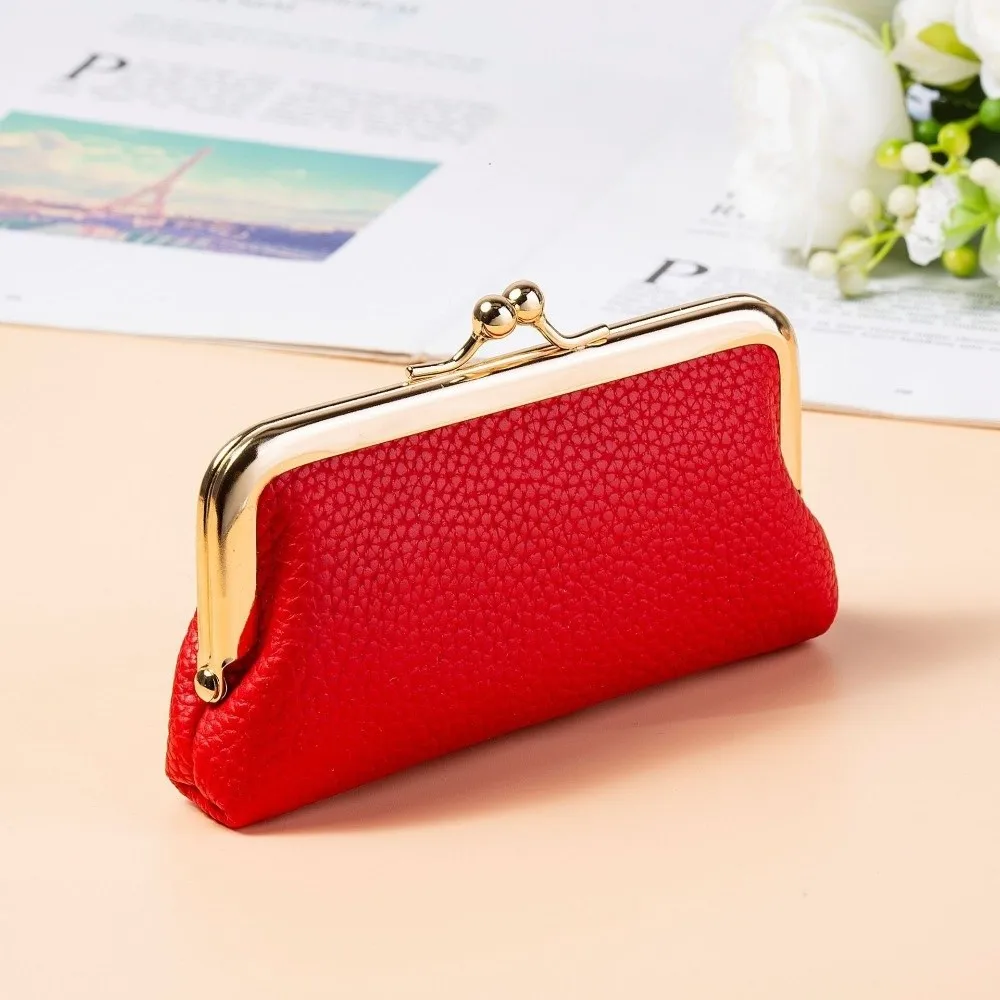 Elegant Kiss Lock Buckle Wallet Large Capacity Secure Closure PU Buckle Coin Purse Multi-Function Organizer Lipstick Storage Bag
Elegant Kiss Lock Buckle Wallet Large Capacity Secure Closure PU Buckle Coin Purse Multi-Function Organizer Lipstick Storage Bag