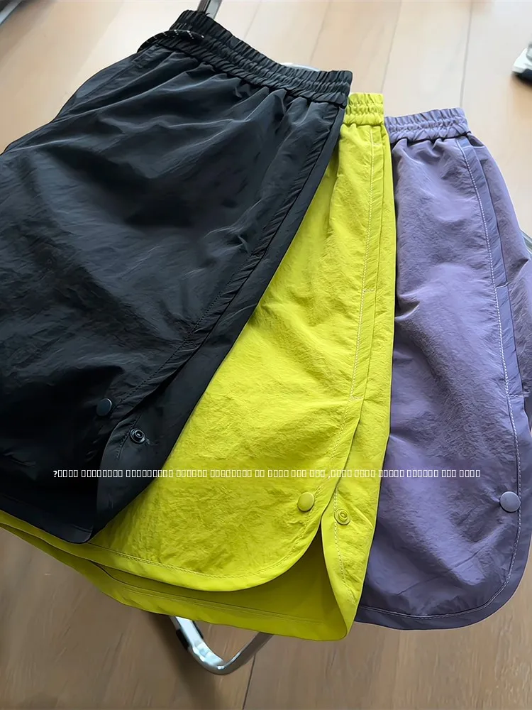 Мужские летние тонкие спортивные брюки Bla Qui Dry из дышащего ледяного шелка, свободные повседневные брюки-капри из полиэфирного волокна
Мужские летние тонкие спортивные брюки Bla Qui Dry из дышащего ледяного шелка, свободные повседневные брюки-капри из полиэфирного волокна