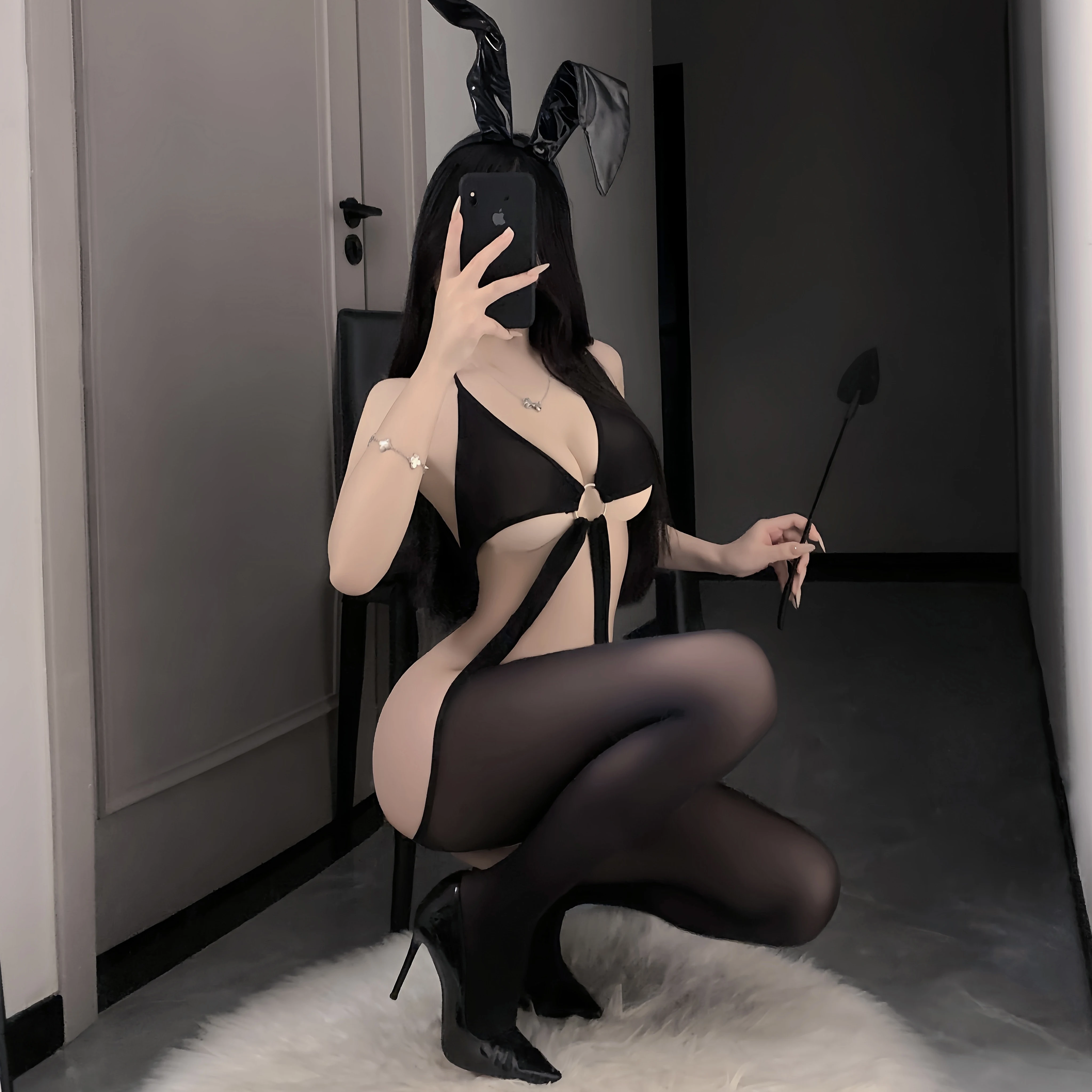 New Transparent Crotchless Bodysuit Hollow Sexy Bold Body Suit Open Crotch Pantyhose Erotic Costumes Women's Sexy Mesh Lingerie
New Transparent Crotchless Bodysuit Hollow Sexy Bold Body Suit Open Crotch Pantyhose Erotic Costumes Women's Sexy Mesh Lingerie