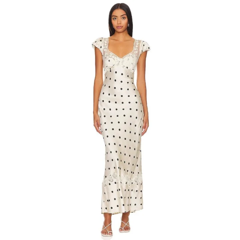 French Lace Patchwork Polka Dot Maxi Dress Women Elegant Backless Long Chic Party Outfit Y2k Korean Print Bodycon Club Sundress
French Lace Patchwork Polka Dot Maxi Dress Women Elegant Backless Long Chic Party Outfit Y2k Korean Print Bodycon Club Sundress