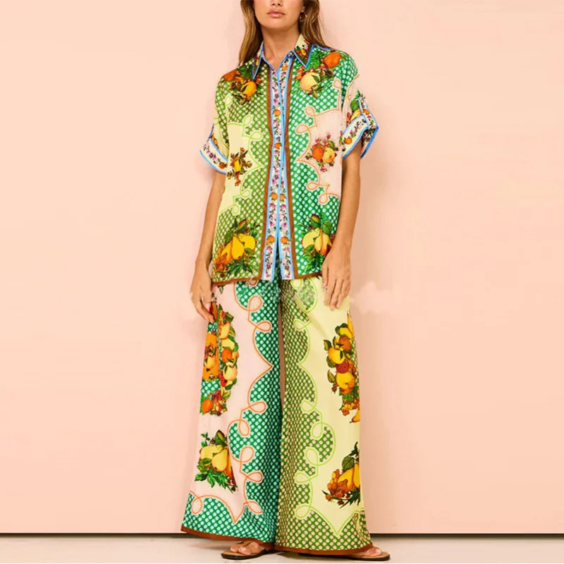 2025 European/American style casual printed multi-color short-sleeved shirt with wide-leg pants N001
2025 European/American style casual printed multi-color short-sleeved shirt with wide-leg pants N001