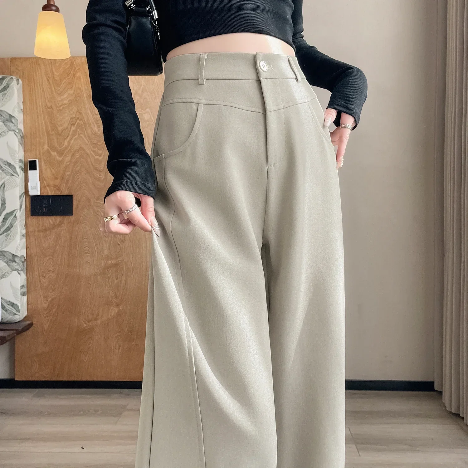 Spring Summer Vintage Women's Wide Leg Pants 2025 New High Waist Solid Casual Loose Straight Full Length Trousers for Womens
Spring Summer Vintage Women's Wide Leg Pants 2025 New High Waist Solid Casual Loose Straight Full Length Trousers for Womens