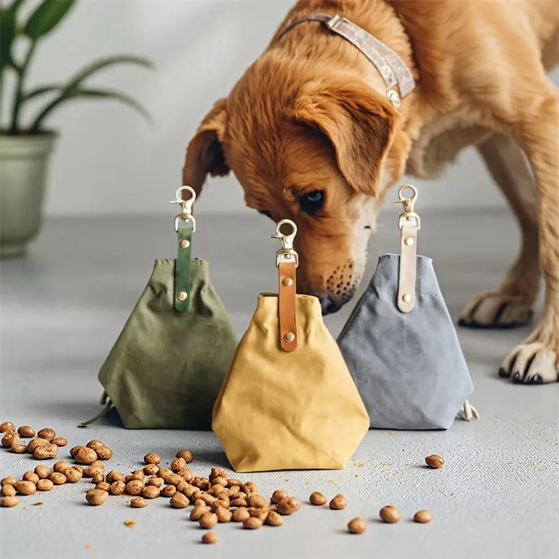 Kid Friendly Dog Treat Pouch Cotton Fabric Hand Free Pet Training Bag With Carabiner For Puppy Outdoor
Kid Friendly Dog Treat Pouch Cotton Fabric Hand Free Pet Training Bag With Carabiner For Puppy Outdoor