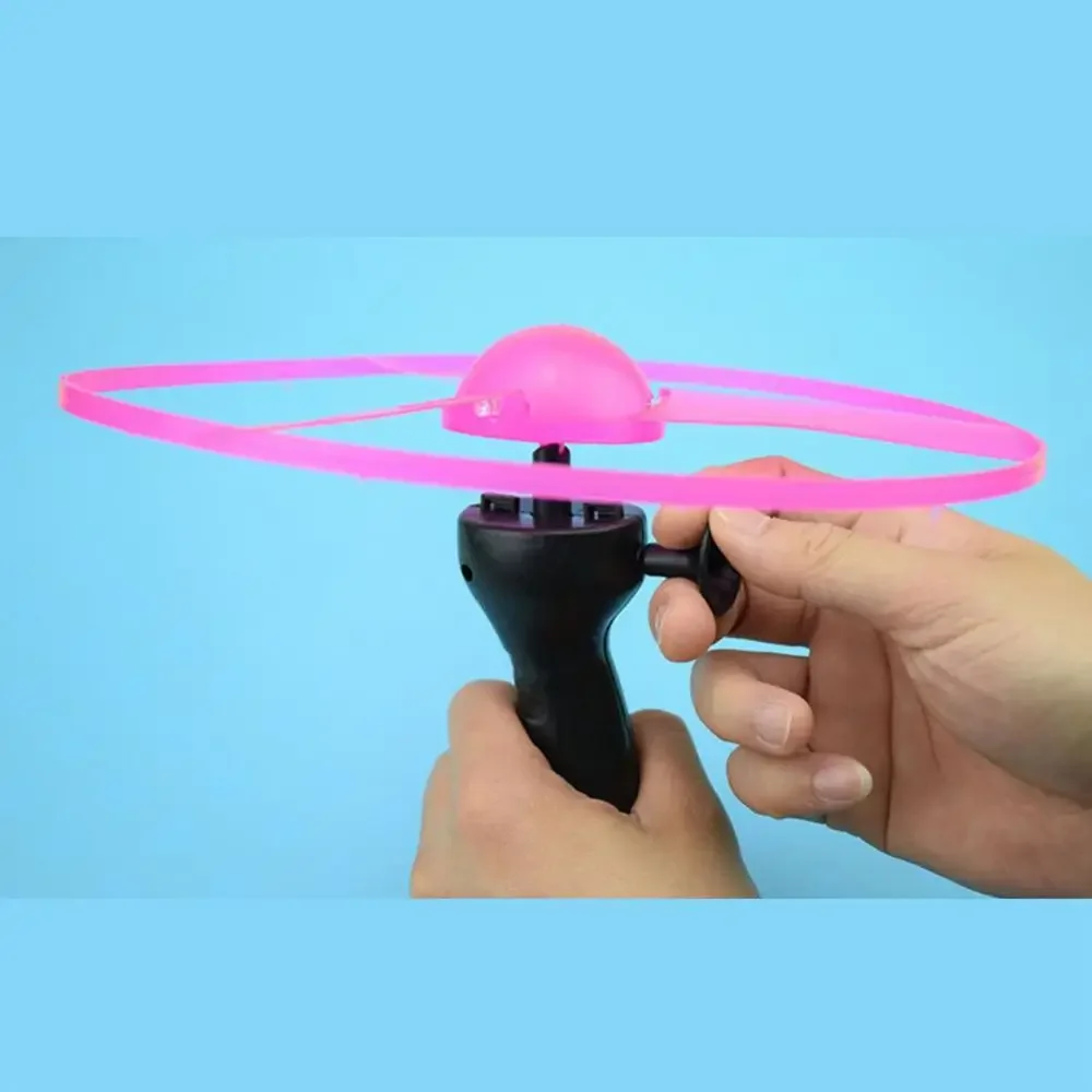 Hot Kids Luminous Flying Disc Propeller Toys LED Lighting Pull String Flying UFO Toy Spinning Top Outdoor Game Sports Toy Gift
Hot Kids Luminous Flying Disc Propeller Toys LED Lighting Pull String Flying UFO Toy Spinning Top Outdoor Game Sports Toy Gift
