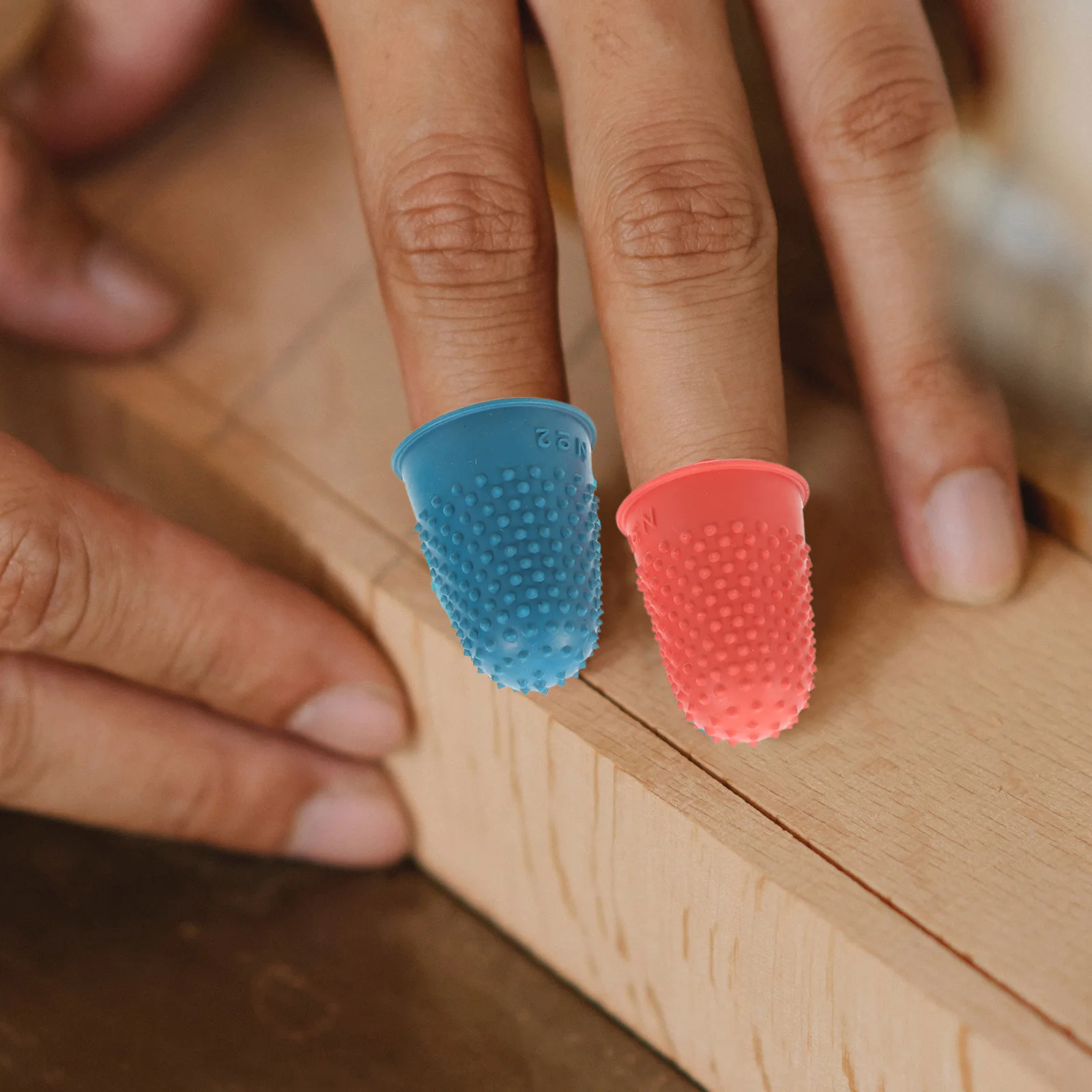 15pcs Rubber Fingertip Protectors Soft Grip Counting Money Writing Sorting Hot Glue Page Turner Silicone Finger Covers
15pcs Rubber Fingertip Protectors Soft Grip Counting Money Writing Sorting Hot Glue Page Turner Silicone Finger Covers