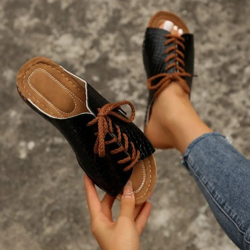 Women's Wedge Heel Slippers Summer Platform Sandals 2024 Fashion Cross Strap Designer Casual Comfortable Women Slippers Mujer
Women's Wedge Heel Slippers Summer Platform Sandals 2024 Fashion Cross Strap Designer Casual Comfortable Women Slippers Mujer