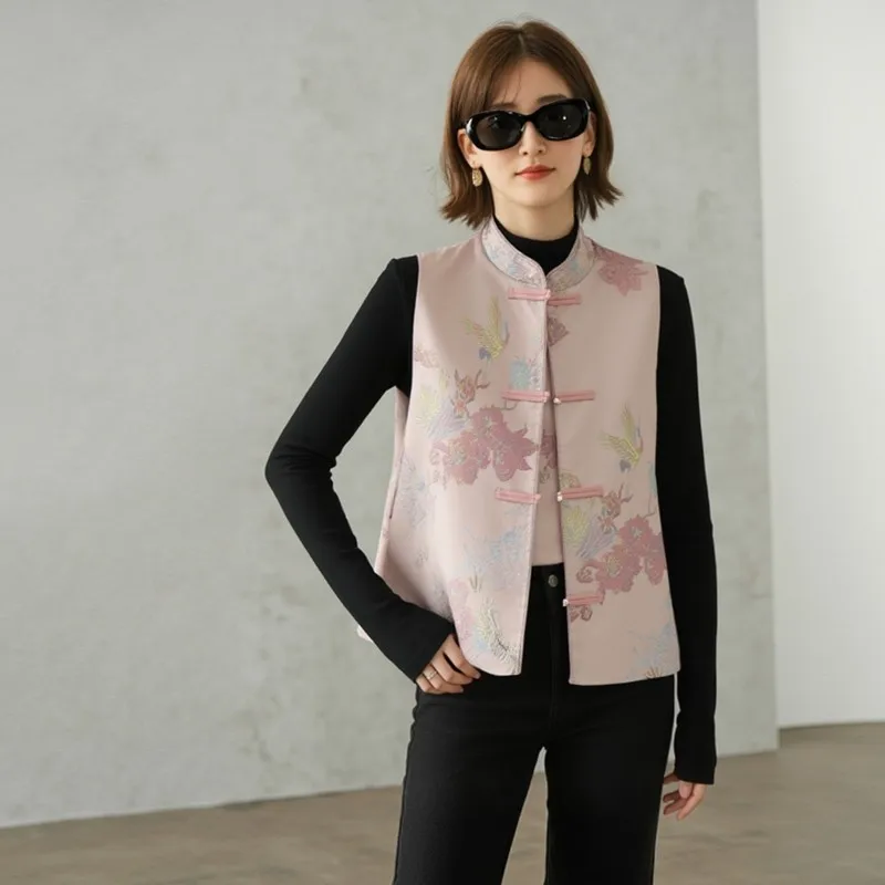 Женский утепленный жилет оверсайз с цветочной вышивкой в китайском стиле для весны и осени, свободный крой, топ для коррекции фигуры
Женский утепленный жилет оверсайз с цветочной вышивкой в китайском стиле для весны и осени, свободный крой, топ для коррекции фигуры