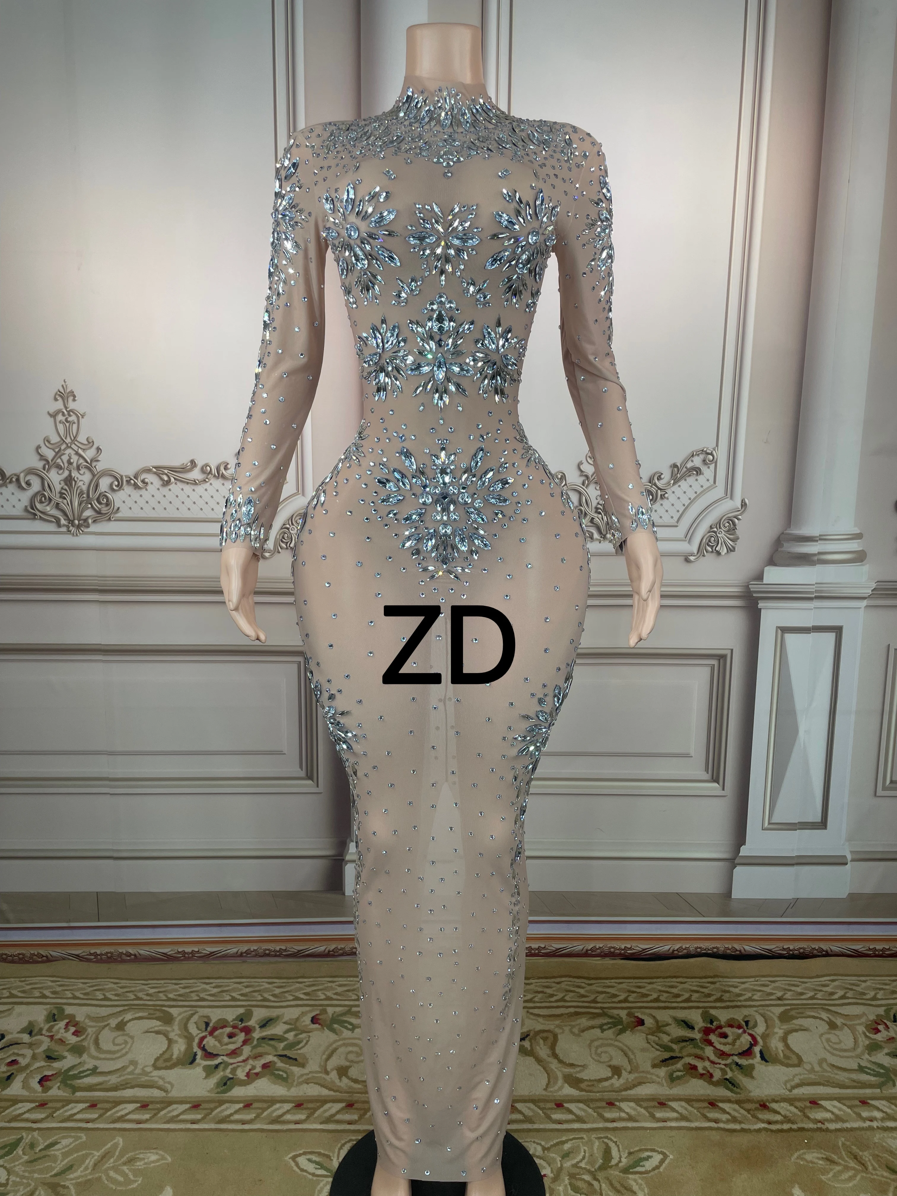 Sparkly Big Rhinestone Transparent Long Dress Evening Birthday Celebrate Luxurious Costume Dancer Flashing plus size
Sparkly Big Rhinestone Transparent Long Dress Evening Birthday Celebrate Luxurious Costume Dancer Flashing plus size