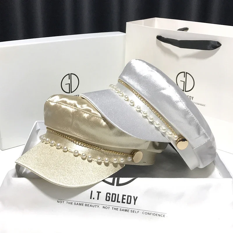 Beret Hat Female Pearl Chain Western-style Flat Top Hat Casual and Versatile Octagonal Cap
Beret Hat Female Pearl Chain Western-style Flat Top Hat Casual and Versatile Octagonal Cap