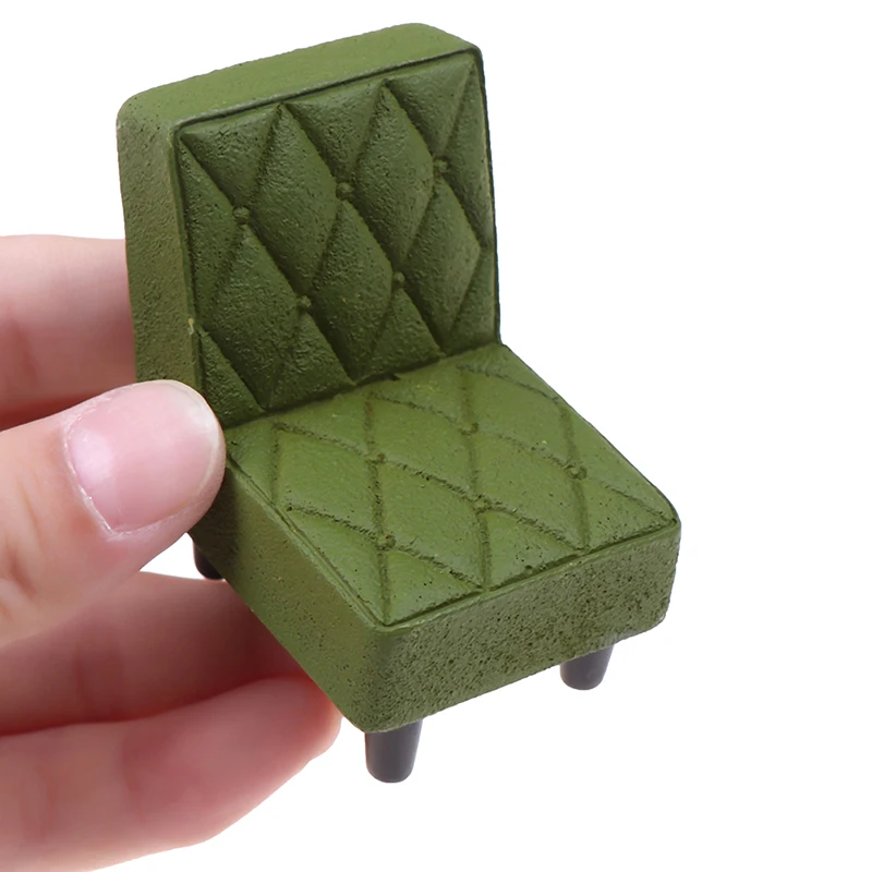 1/12 Dollhouse Miniature Accessories Mini resin Stool Simulation Chair Furniture
1/12 Dollhouse Miniature Accessories Mini resin Stool Simulation Chair Furniture