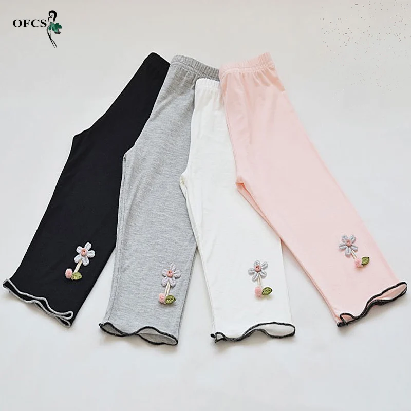 Summer Hot Sale Children's Pants Girls' All-Match Leggings Modal Flower Embroidery Soft Capri Pants For Girls Boot Cut Trousers
Summer Hot Sale Children's Pants Girls' All-Match Leggings Modal Flower Embroidery Soft Capri Pants For Girls Boot Cut Trousers