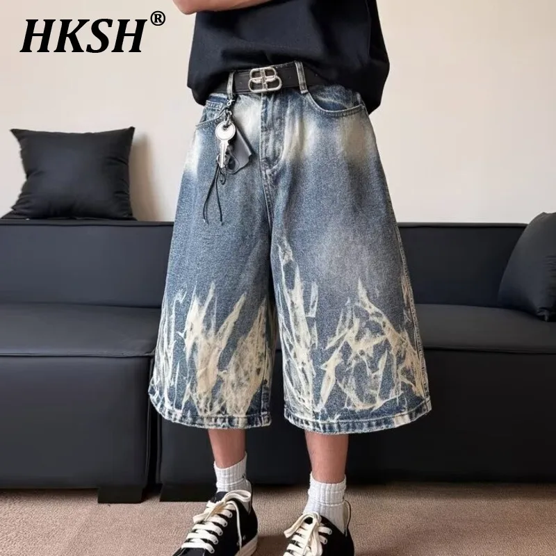 HKSH Summer New Men Tide Original Design Chic American Youth Fashion Capris High Street Style Jeans Straight Loose Shorts HK5239
HKSH Summer New Men Tide Original Design Chic American Youth Fashion Capris High Street Style Jeans Straight Loose Shorts HK5239