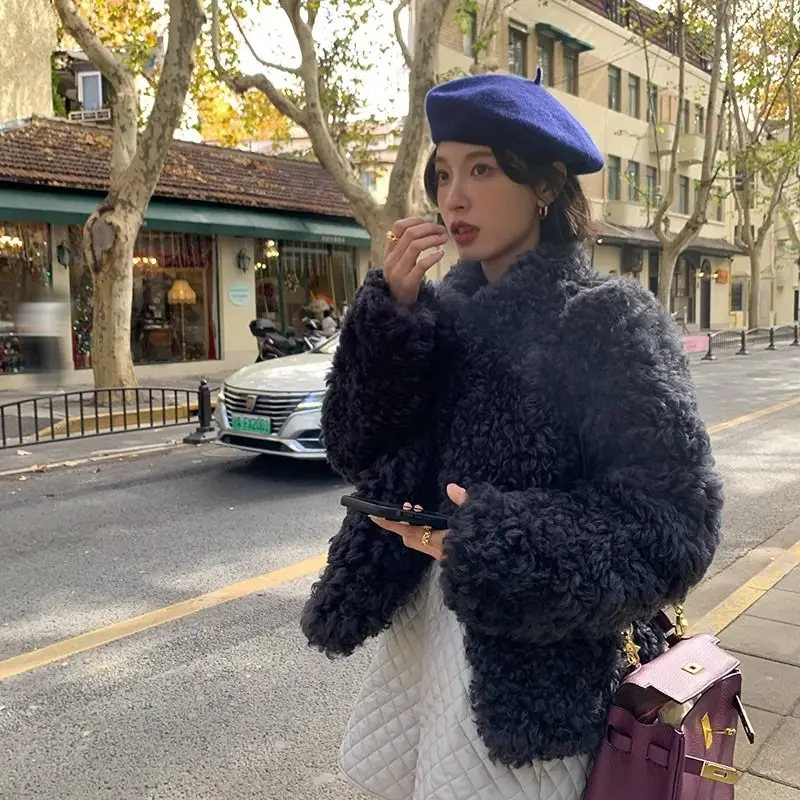Faux Fur Coat Women Autumn Winter Casual Loose Furry Thick Warm Jacket Solid Elegant Ladies Fashion Faux Sheep Fur Outerwear Q63
Faux Fur Coat Women Autumn Winter Casual Loose Furry Thick Warm Jacket Solid Elegant Ladies Fashion Faux Sheep Fur Outerwear Q63