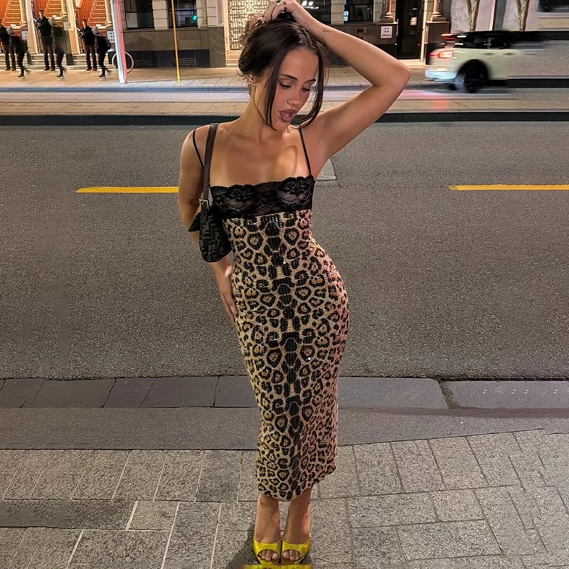 TARUXY Stylish Leopard-Print Sequin Dress Women's Sexy Lace-Paneled Strapless Straps Evening Dress Female Summer Hot Girl Dress
TARUXY Stylish Leopard-Print Sequin Dress Women's Sexy Lace-Paneled Strapless Straps Evening Dress Female Summer Hot Girl Dress
