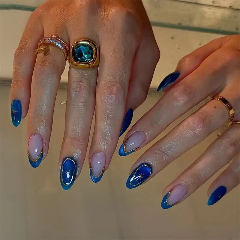 24Pcs 3D Cat-eye Dark Blue Design False Nails with Irregular Lines Spice Girl Detachable Nail Tips Short Oval Nails Set Press On
24Pcs 3D Cat-eye Dark Blue Design False Nails with Irregular Lines Spice Girl Detachable Nail Tips Short Oval Nails Set Press On