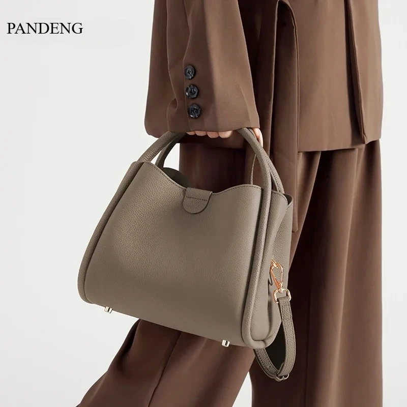 Women's Natural Cow Real Leather Shoulder Bag Ladies Retro Fashion Luxury Crossbody Bag Female Cowhide Commuter Handbag for Lady
Women's Natural Cow Real Leather Shoulder Bag Ladies Retro Fashion Luxury Crossbody Bag Female Cowhide Commuter Handbag for Lady