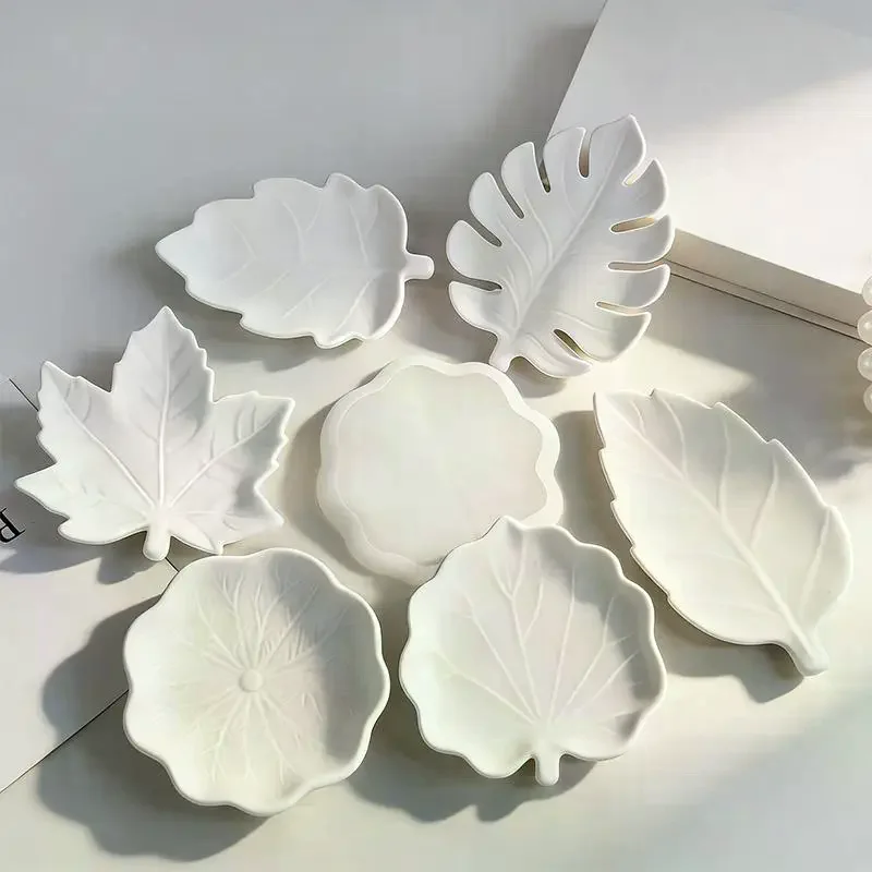 DIY Gypsum Leaf Coaster Silicone Mold Geometric Leaves Plaster Epoxy Resin Mould Handmade Storage Tray Desktop Decor Molds
DIY Gypsum Leaf Coaster Silicone Mold Geometric Leaves Plaster Epoxy Resin Mould Handmade Storage Tray Desktop Decor Molds