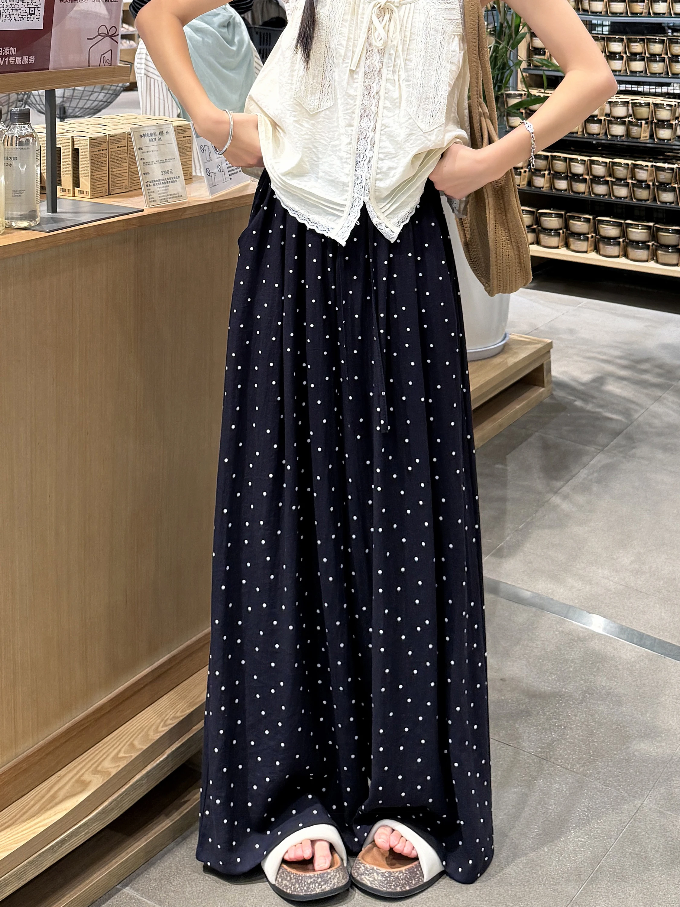 Ice Silk Cotton Linen Polka Dot Wide Leg Pants Women Summer Thin Lazy Style Drape Casual Loose Slim Straight Sumi Pants
Ice Silk Cotton Linen Polka Dot Wide Leg Pants Women Summer Thin Lazy Style Drape Casual Loose Slim Straight Sumi Pants