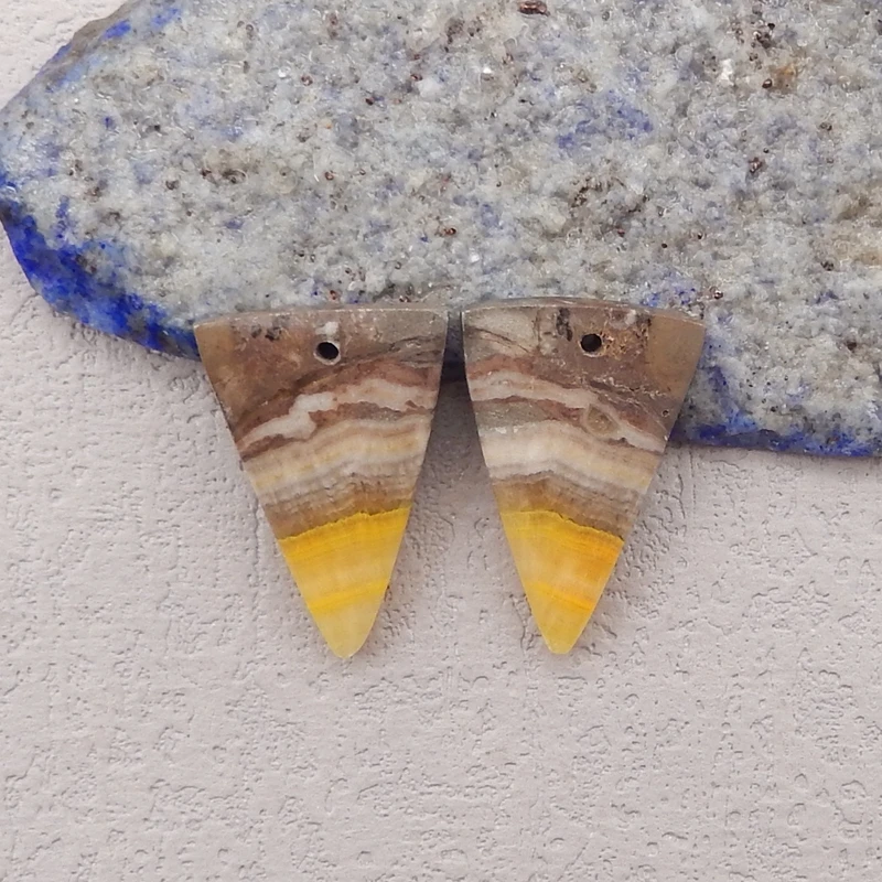 Natural Stone Triangle Earrings For Women,Handmade Bumble Bee Stone Earrings,Party Gifts,DIY Jewelry,23x16x4mm,4g
Natural Stone Triangle Earrings For Women,Handmade Bumble Bee Stone Earrings,Party Gifts,DIY Jewelry,23x16x4mm,4g