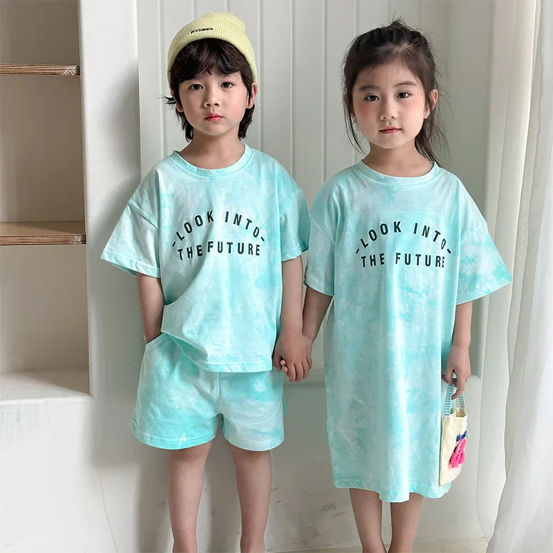 2025 Summer New Children Short Sleeve Clothes Set Boys T Shirts Shorts Suit Kids Girls Letter Print Dress Brother Sister Outfits
2025 Summer New Children Short Sleeve Clothes Set Boys T Shirts Shorts Suit Kids Girls Letter Print Dress Brother Sister Outfits