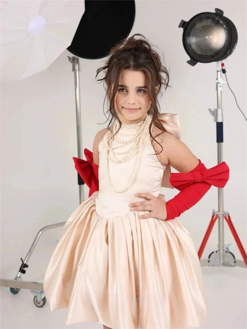 Princess Flower Girl Dress For Wedding High Neck Knee Lenght Kids Birthday Party First Holy Communion Ball Gown Custom
Princess Flower Girl Dress For Wedding High Neck Knee Lenght Kids Birthday Party First Holy Communion Ball Gown Custom