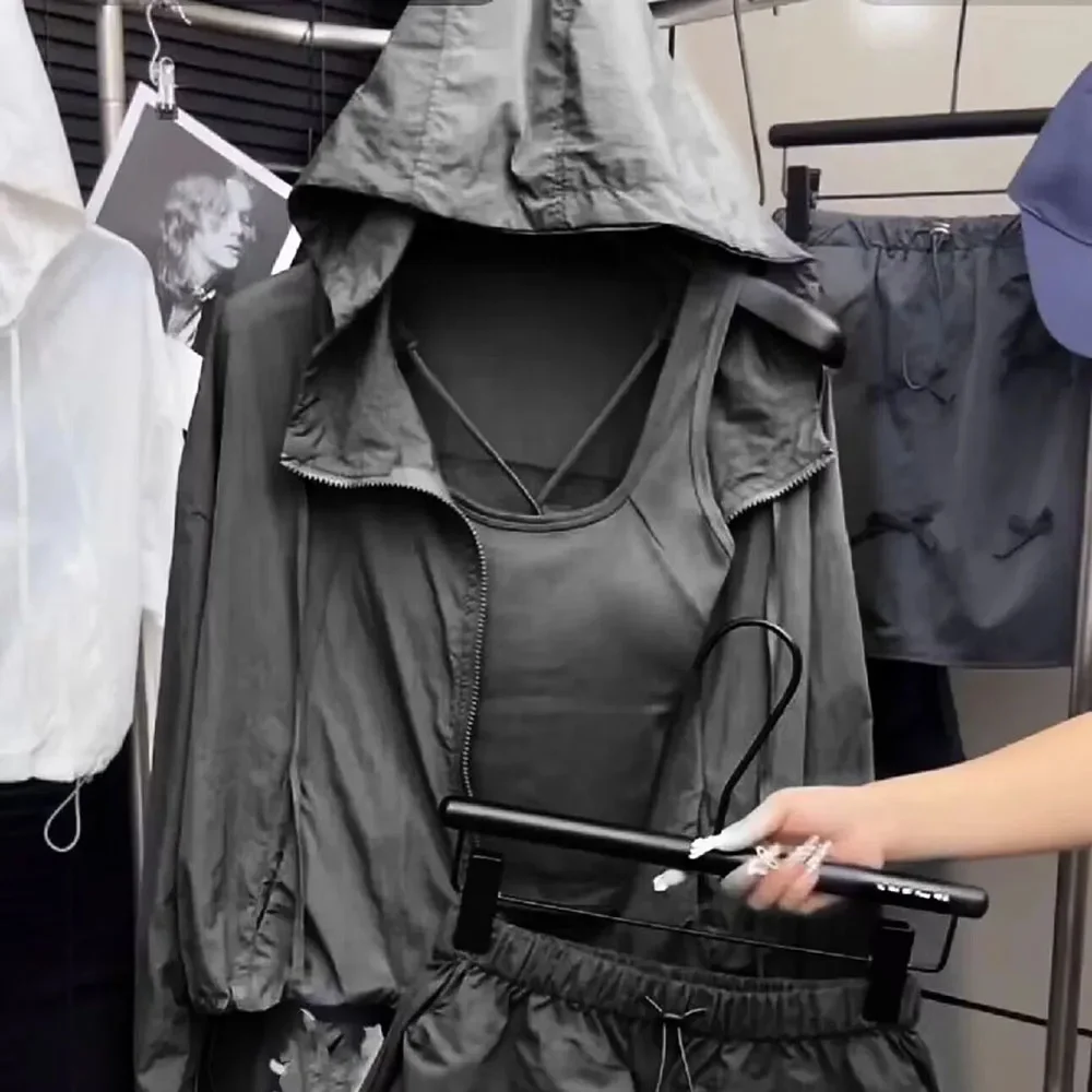 Women Zipper Suit College Shorts set women 2 piece Fashion Casual Sports Hooded Coat + High Waist Drawstring Short Pants Sets
Women Zipper Suit College Shorts set women 2 piece Fashion Casual Sports Hooded Coat + High Waist Drawstring Short Pants Sets