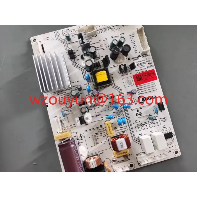 Подходит для основной платы холодильника Midea, компьютерная плата BCD-460WGPM, 440WTPM (E), плата питания 17131000011583
Подходит для основной платы холодильника Midea, компьютерная плата BCD-460WGPM, 440WTPM (E), плата питания 17131000011583