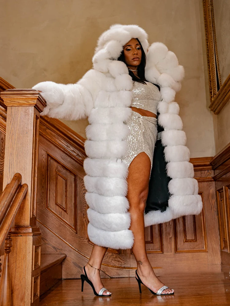Detachable Hem Natural Fox Fur Outertwear Women Winter Luxury Fashion Jacket White Strip Sewed Hooded Real Fur Coat Lady
Detachable Hem Natural Fox Fur Outertwear Women Winter Luxury Fashion Jacket White Strip Sewed Hooded Real Fur Coat Lady
