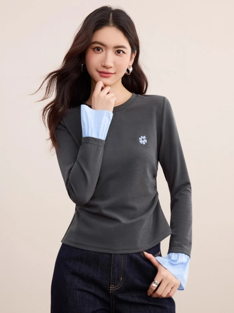SENTUBILA Women's T-Shirts Casual O-neck Long-sleeve Mock Two-piece T-Shirts 2025 Autumn Ruffled Sleeve Embroidery Top 153TM2792
SENTUBILA Women's T-Shirts Casual O-neck Long-sleeve Mock Two-piece T-Shirts 2025 Autumn Ruffled Sleeve Embroidery Top 153TM2792