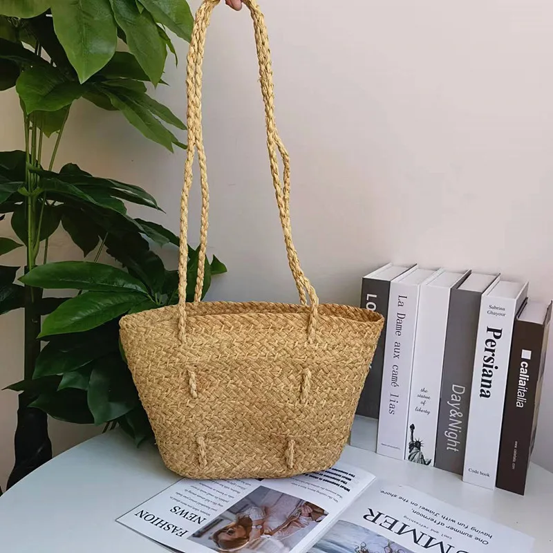 Summer Beach Straw Rattan Shoulder Bucket Crossbody Bags 2023 Simple Luxury Brand Travel Ladies Handbags and Purses Tassel
Summer Beach Straw Rattan Shoulder Bucket Crossbody Bags 2023 Simple Luxury Brand Travel Ladies Handbags and Purses Tassel