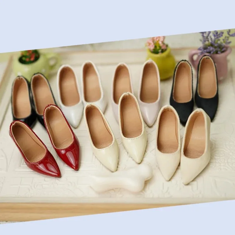 1/4BJD Leather Shoes 1/4 Doll High Heels Satin Shoes 1/4 Scale BJD Accessories
1/4BJD Leather Shoes 1/4 Doll High Heels Satin Shoes 1/4 Scale BJD Accessories