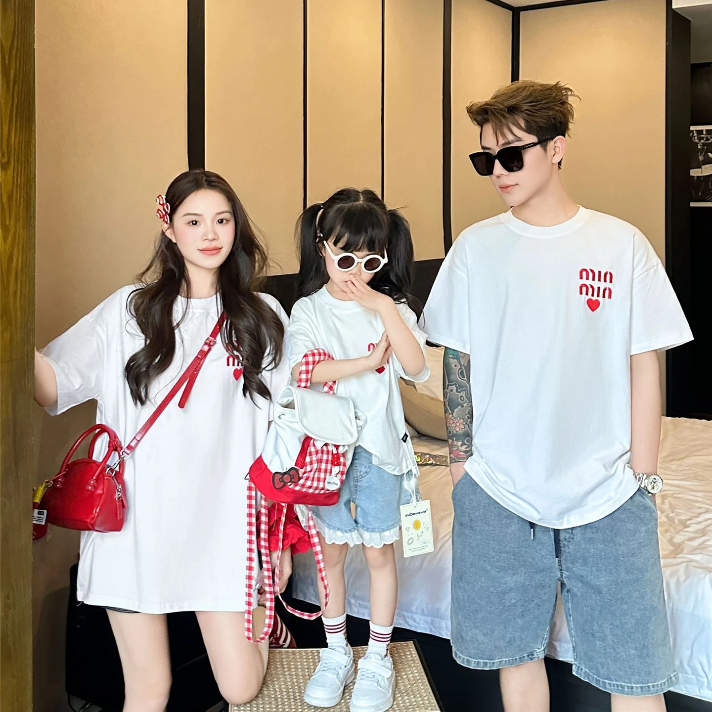 2025 Summer Parent-child Matching Family Cotton T Shirt I Love Mom Dad and Daughter Son Short Sleeve Tee Baby Hearts Bodysuit
2025 Summer Parent-child Matching Family Cotton T Shirt I Love Mom Dad and Daughter Son Short Sleeve Tee Baby Hearts Bodysuit