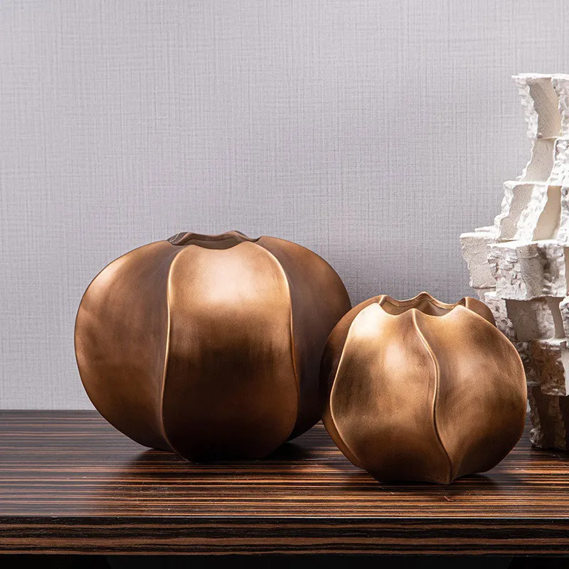 Color Ceramic Vase Arrangement Ornaments Abstract Shaped Hydroponic Pot Decoration
Color Ceramic Vase Arrangement Ornaments Abstract Shaped Hydroponic Pot Decoration