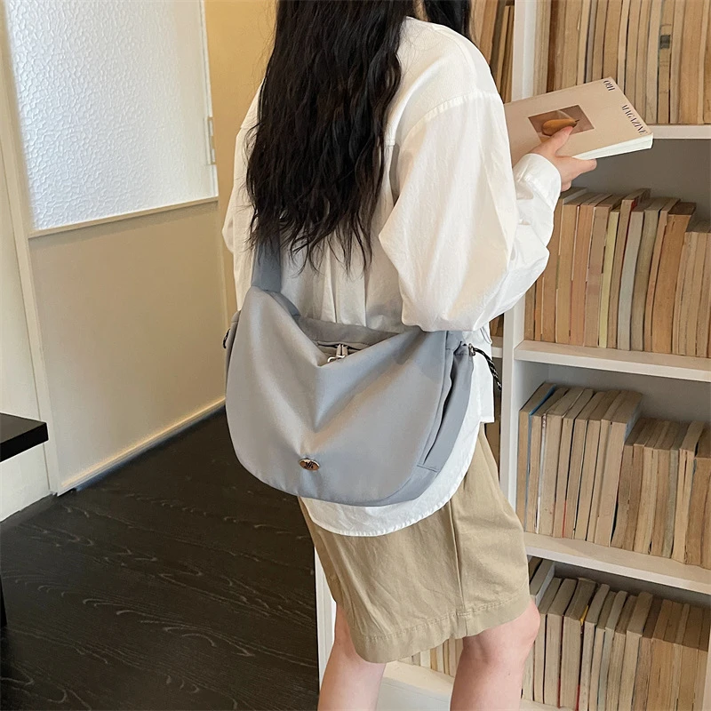 2026 Fashion Large Capacity Lightweight Women's Nylon Crossbody Bag Casual Versatile Shoulder Bag Trendy Daily Handbag
2026 Fashion Large Capacity Lightweight Women's Nylon Crossbody Bag Casual Versatile Shoulder Bag Trendy Daily Handbag