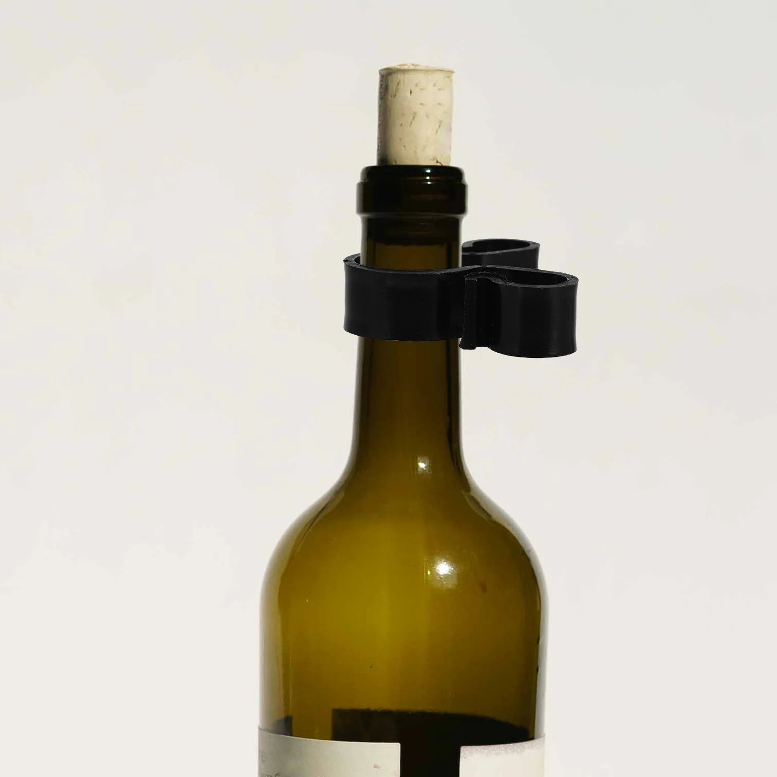 12Pcs Safety Clip Sturdy Plastic Wine Bottle Holder Secure Fit for Long Neck Beer Wine Reusable Clamp Clip Holder
12Pcs Safety Clip Sturdy Plastic Wine Bottle Holder Secure Fit for Long Neck Beer Wine Reusable Clamp Clip Holder