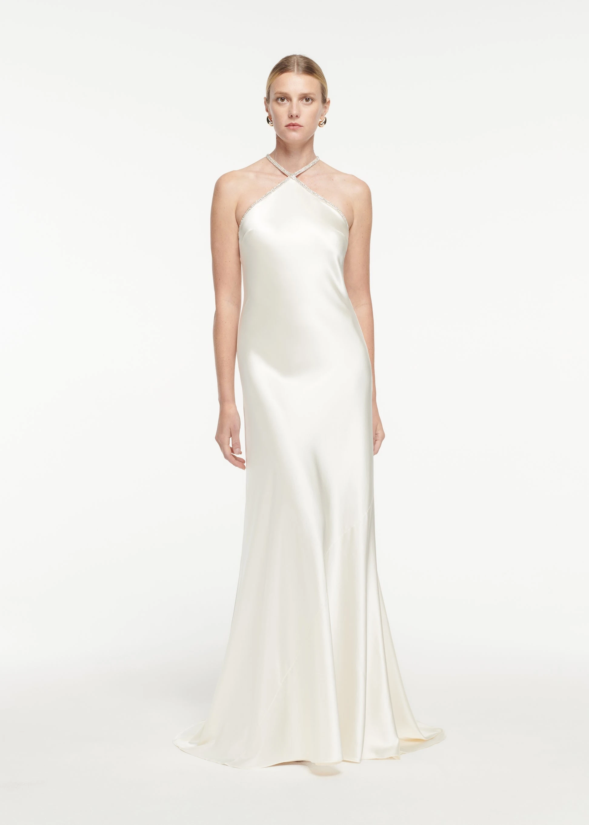 Customized Classic Pure White Satin Mermaid Evening Dress High Quality Halter Sweep Train Party Dresses for Bridal Party 2025
Customized Classic Pure White Satin Mermaid Evening Dress High Quality Halter Sweep Train Party Dresses for Bridal Party 2025