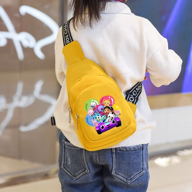 Gabby Dollhouse Shoulder Bags Boy Girl Portable Large Capacity Chest Bag Kawaii Anime Print Crossbody Bags cartoon Birthday Gift
Gabby Dollhouse Shoulder Bags Boy Girl Portable Large Capacity Chest Bag Kawaii Anime Print Crossbody Bags cartoon Birthday Gift