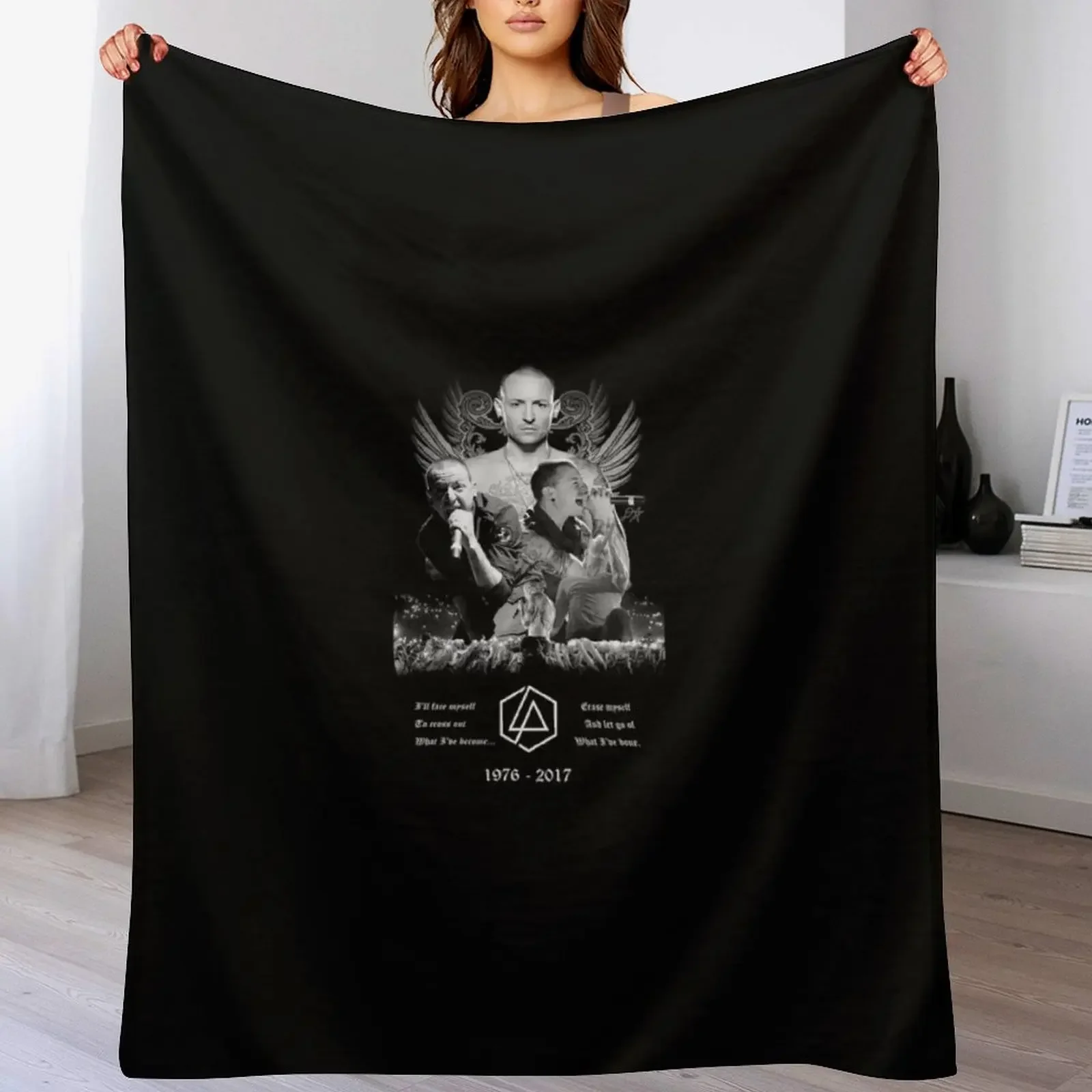 Singer Legend Rocker Gift for Men Women Birthday 11 Throw Blanket Flannel Fabric anime Decorative Beds Blankets
Singer Legend Rocker Gift for Men Women Birthday 11 Throw Blanket Flannel Fabric anime Decorative Beds Blankets