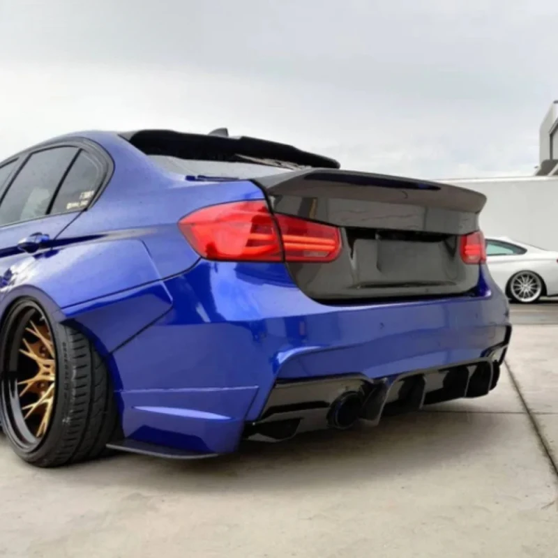 High-Quality Carbon Fiber Trunk Lid, Clip-Bolt Installation, Refit & Upgrade For 3 Series F30 F35 2013-2019
High-Quality Carbon Fiber Trunk Lid, Clip-Bolt Installation, Refit & Upgrade For 3 Series F30 F35 2013-2019
