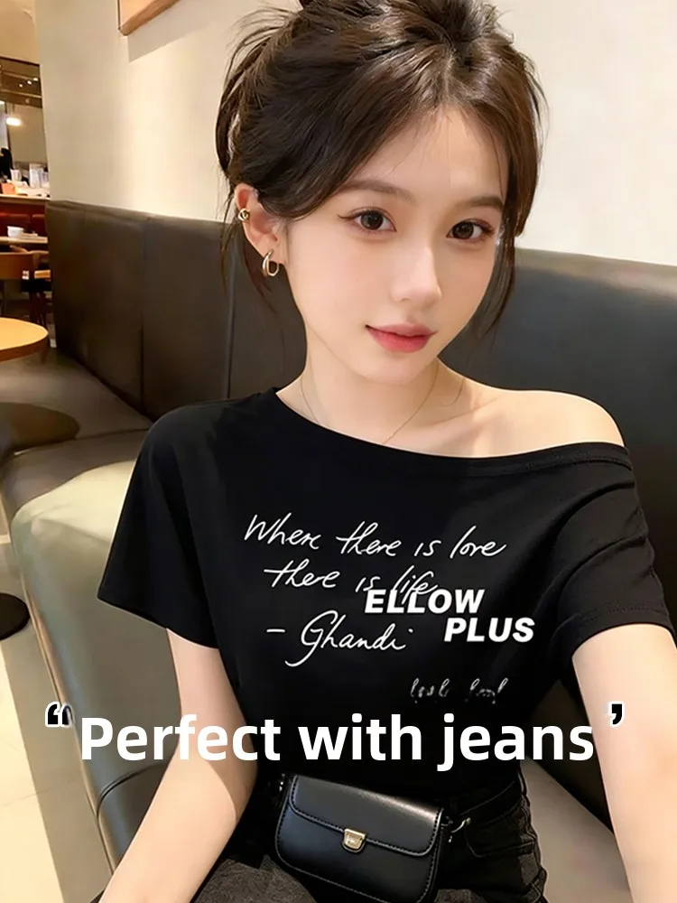 Shoulder Bared T Shirt Women Summer Outwear Inner Match Slimming Top Pure Desirable Slant Collar Letter Print Korean Style
Shoulder Bared T Shirt Women Summer Outwear Inner Match Slimming Top Pure Desirable Slant Collar Letter Print Korean Style