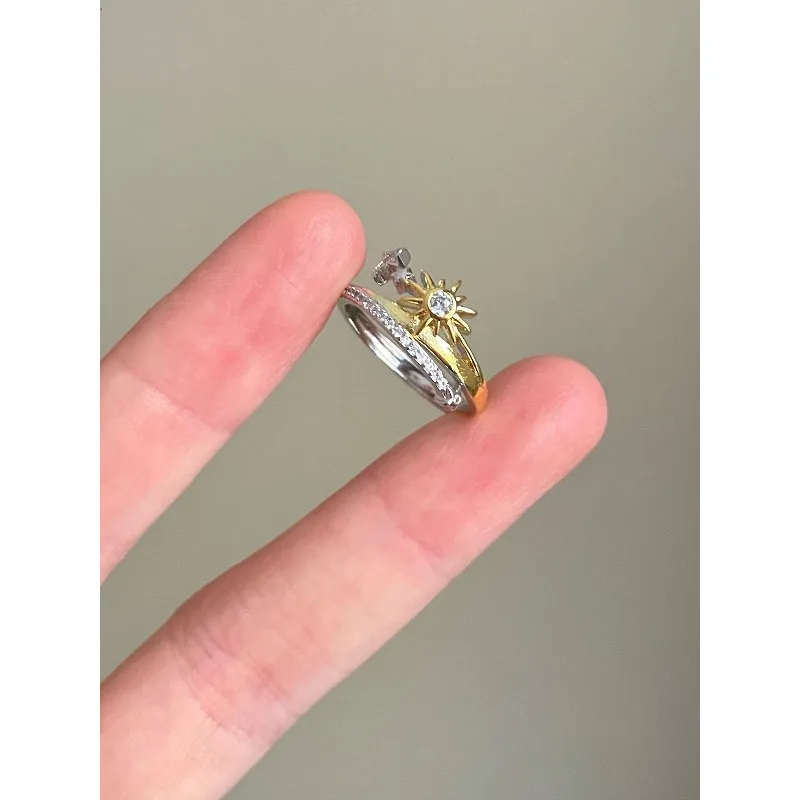 Romantic Eternal Sunrise Ring Vintage Distressed Metal Set with Orange Red Gradient Gemstone/enamel
Romantic Eternal Sunrise Ring Vintage Distressed Metal Set with Orange Red Gradient Gemstone/enamel