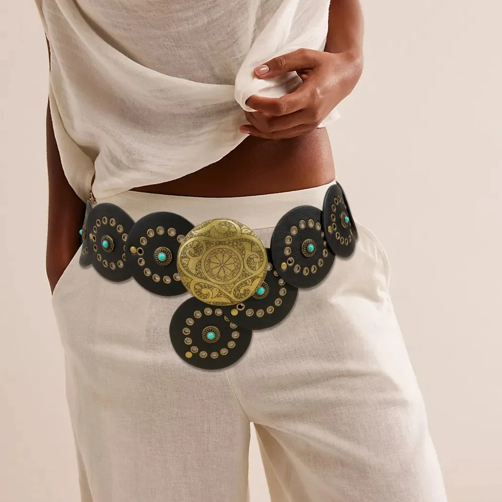 Personality Exaggerated Wide Boho Disc Belt Rivet Adjustable Western Leather Waistband Punk Y2k Woman Vintage Belt Spicy Girl
Personality Exaggerated Wide Boho Disc Belt Rivet Adjustable Western Leather Waistband Punk Y2k Woman Vintage Belt Spicy Girl