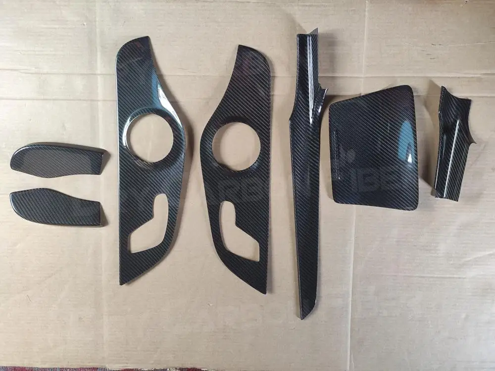 1Set Car-styling Carbon Fiber Interior Dashboard Decoration Trim Cover for Benz C class C205 Coupe 2 Door 2019 up
1Set Car-styling Carbon Fiber Interior Dashboard Decoration Trim Cover for Benz C class C205 Coupe 2 Door 2019 up