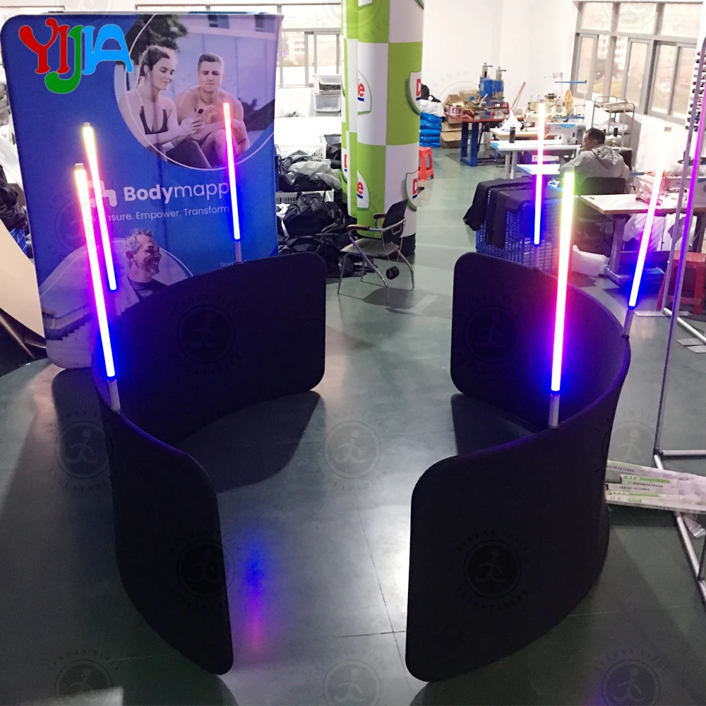 Free Custom Print Logo Cover Design 8 ft Diamter By 3ft High Remote Control LED Colors Changing 360 Photo Booth For DJ Party
Free Custom Print Logo Cover Design 8 ft Diamter By 3ft High Remote Control LED Colors Changing 360 Photo Booth For DJ Party