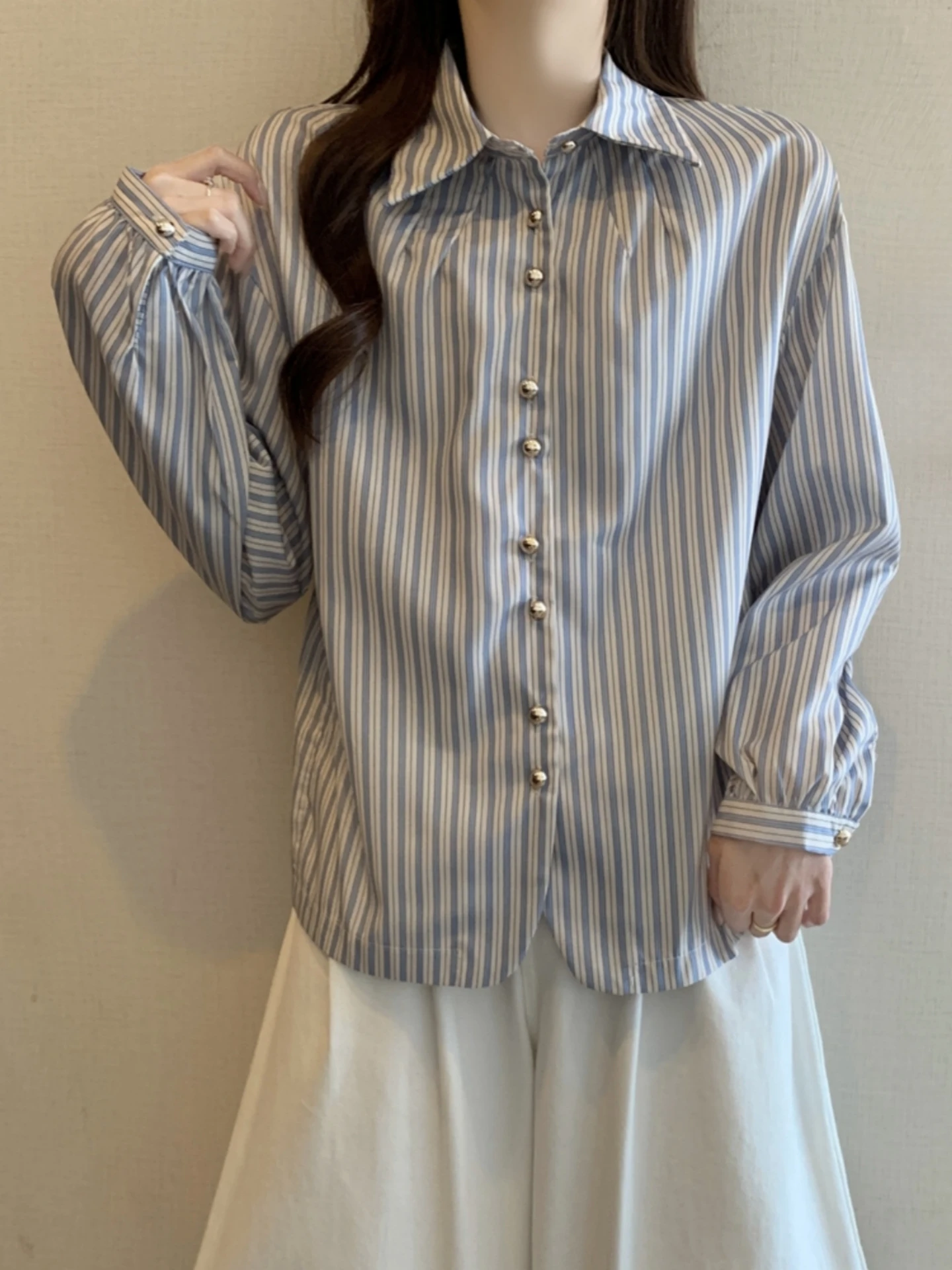 Blue Striped Long Sleeve Collar Short Shirt Women's Base Layer Top Spring Autumn plus Size Slimming Bottoming Shirt
Blue Striped Long Sleeve Collar Short Shirt Women's Base Layer Top Spring Autumn plus Size Slimming Bottoming Shirt