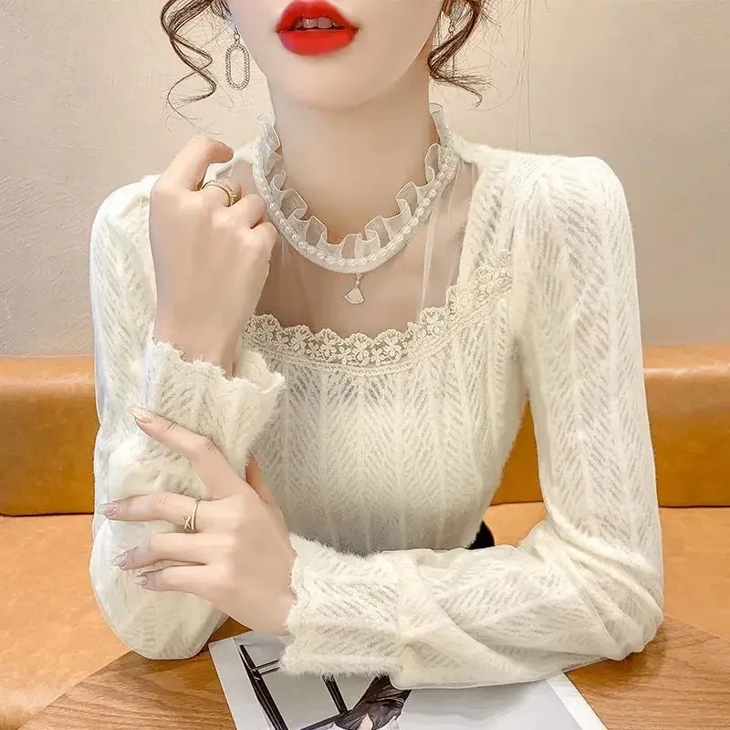 Lace Base Shirt Women's Western-style Style with Beautiful Inner Layer New Style Temperament Mesh Top
Lace Base Shirt Women's Western-style Style with Beautiful Inner Layer New Style Temperament Mesh Top