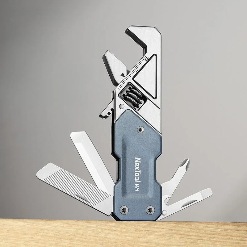 Outdoor Lightweight Multi-functional Wrench Tool Portable Folding Mini Screwdriver Multitool Camping Gear
Outdoor Lightweight Multi-functional Wrench Tool Portable Folding Mini Screwdriver Multitool Camping Gear