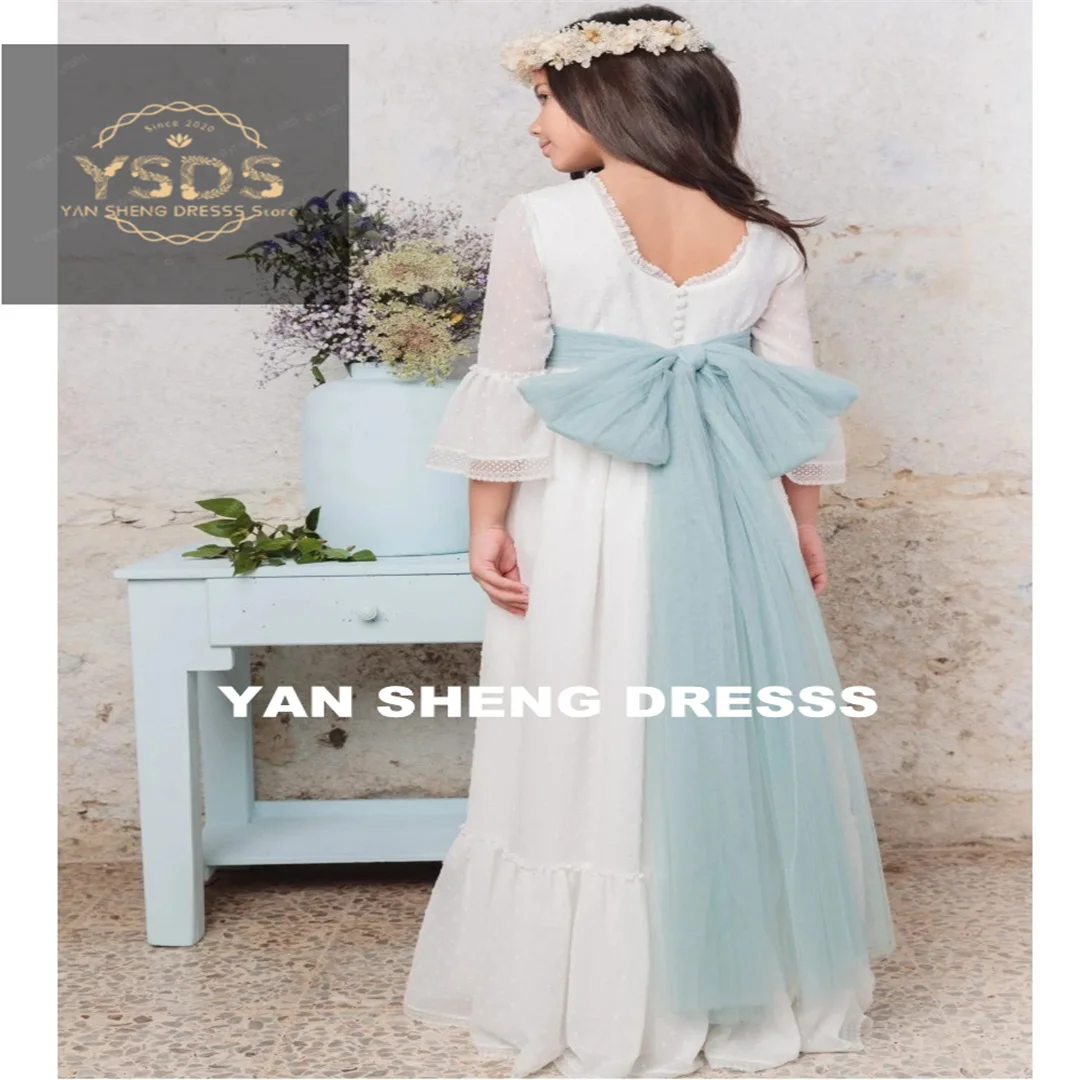 Customized Flower Girl Dresses White Tulle Wave Point Skirt With Blue Ribbon 3/4 Sleeve For Wedding Birthday Party Banquet Gowns
Customized Flower Girl Dresses White Tulle Wave Point Skirt With Blue Ribbon 3/4 Sleeve For Wedding Birthday Party Banquet Gowns