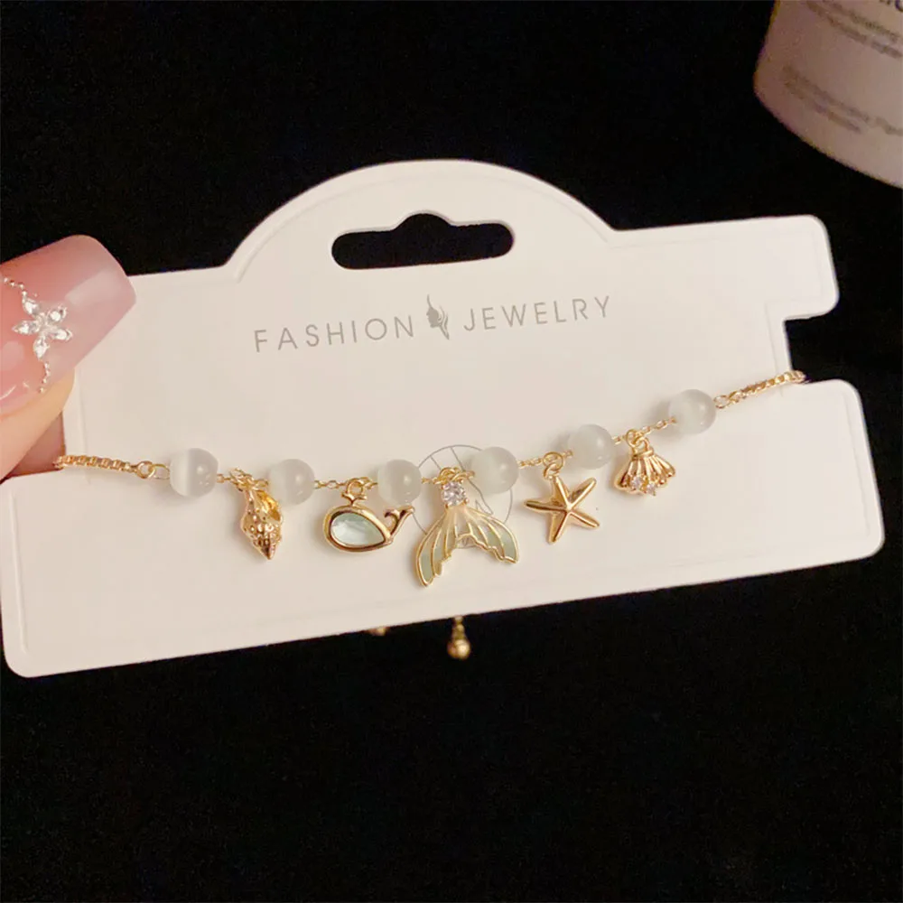 Seaside Conch Shell Starfish Fish Tail Beaded Charm Bracelet Niche Luxury Minimalist Versatile Design 14k Gold Plated Jewelry
Seaside Conch Shell Starfish Fish Tail Beaded Charm Bracelet Niche Luxury Minimalist Versatile Design 14k Gold Plated Jewelry